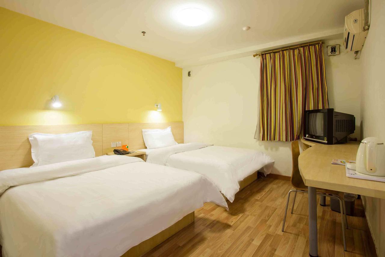7Days Inn Chenzhou Rucheng Luyang Avenue Bagian luar foto